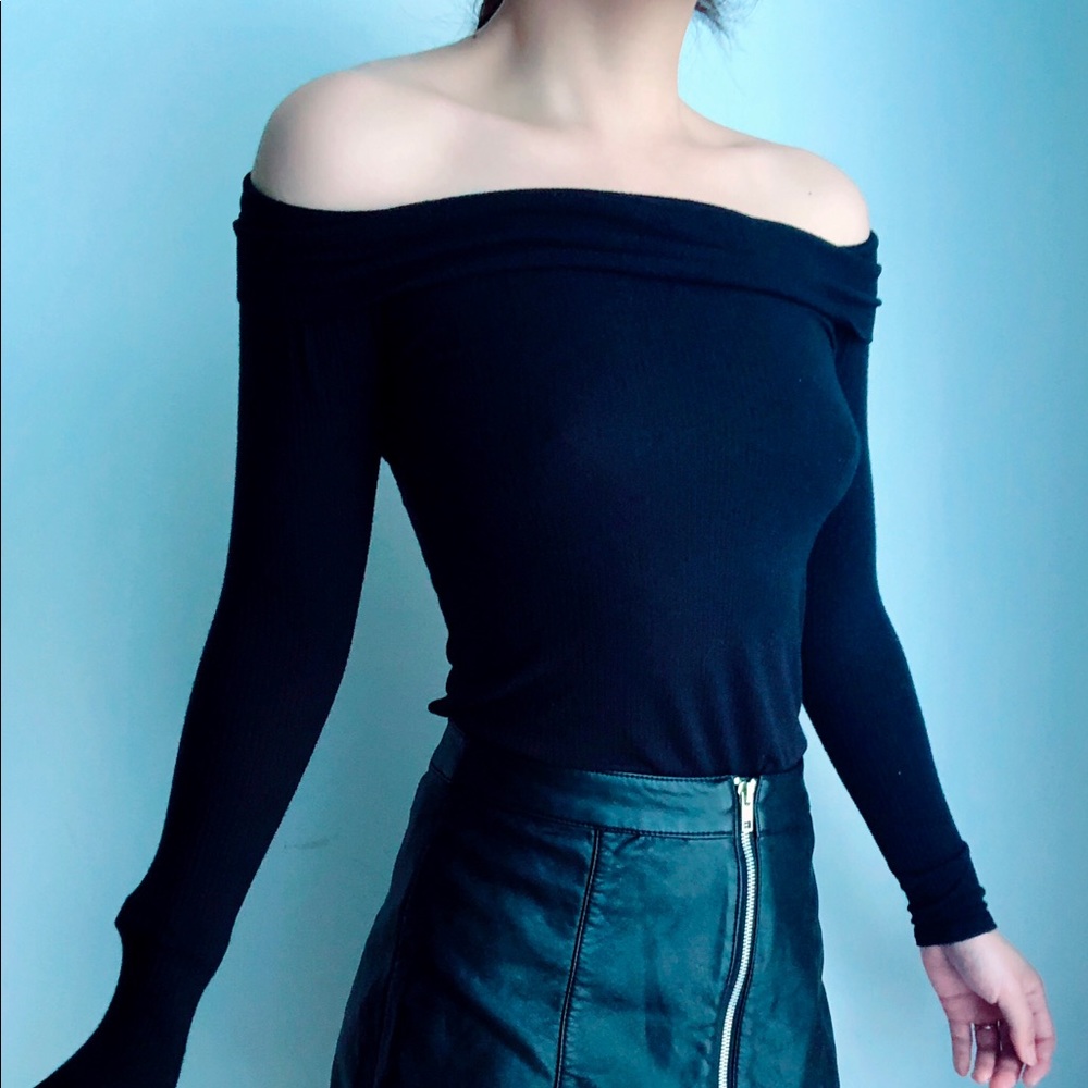 Urban Outfitters Sweater Top